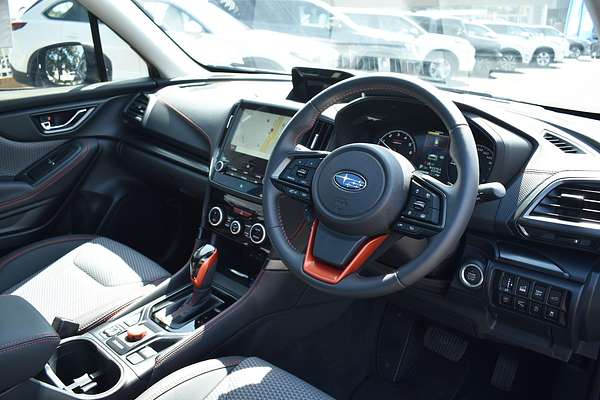2024 Subaru Forester 2.5i Sport S5