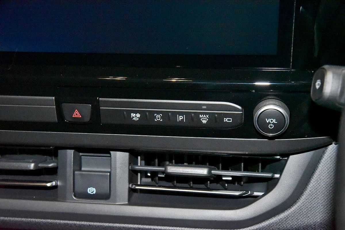 2024 Ford Tourneo Titanium X AV SWB