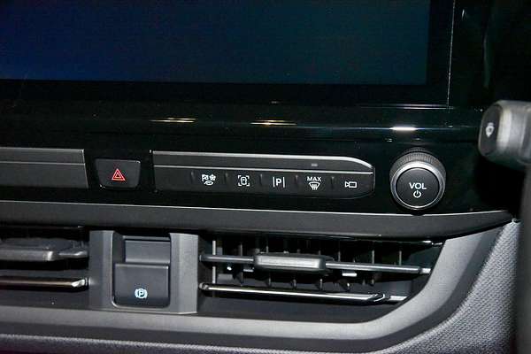 2024 Ford Tourneo Titanium X AV SWB