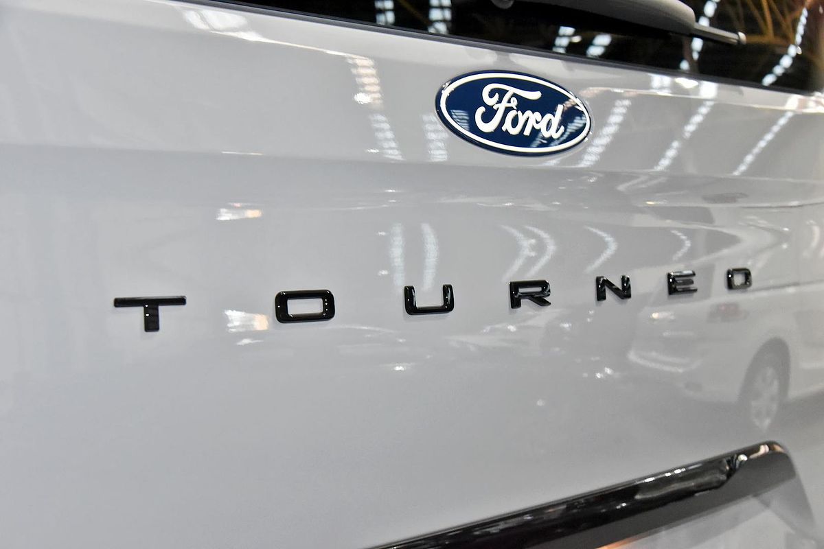 2024 Ford Tourneo Titanium X AV SWB