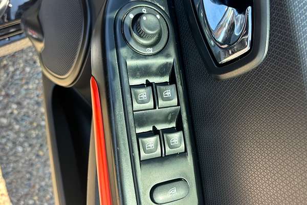 2013 Renault Clio RS X98