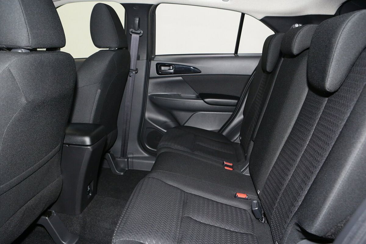 2024 Mitsubishi Eclipse Cross ES YB
