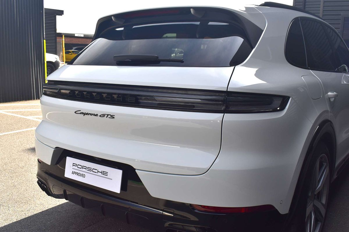 2024 Porsche Cayenne GTS 9YA II