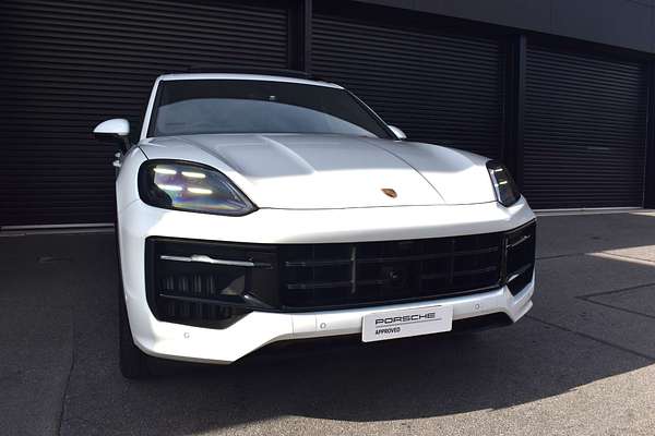 2024 Porsche Cayenne GTS 9YA II