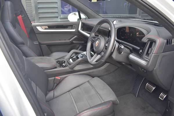 2024 Porsche Cayenne GTS 9YA II