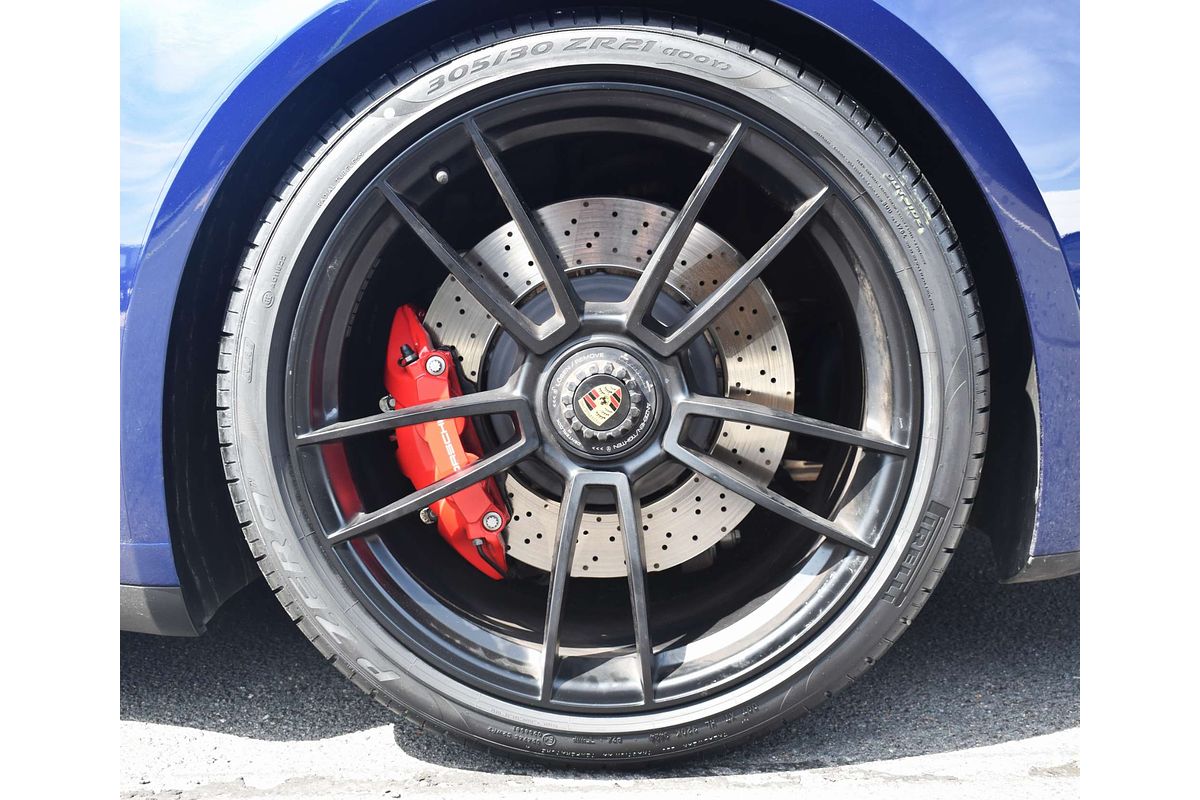 2022 Porsche 911 Carrera GTS 992