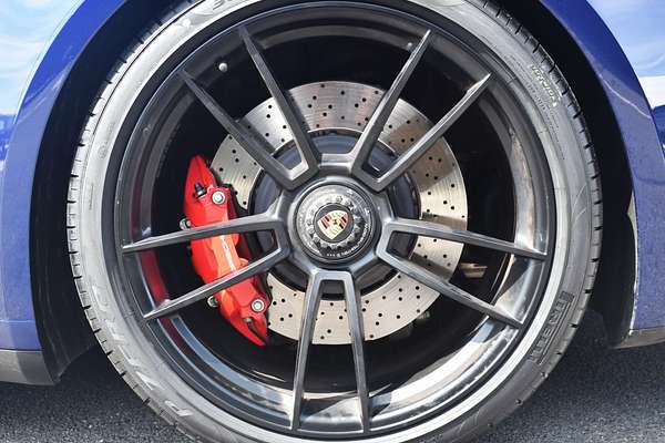 2022 Porsche 911 Carrera GTS 992