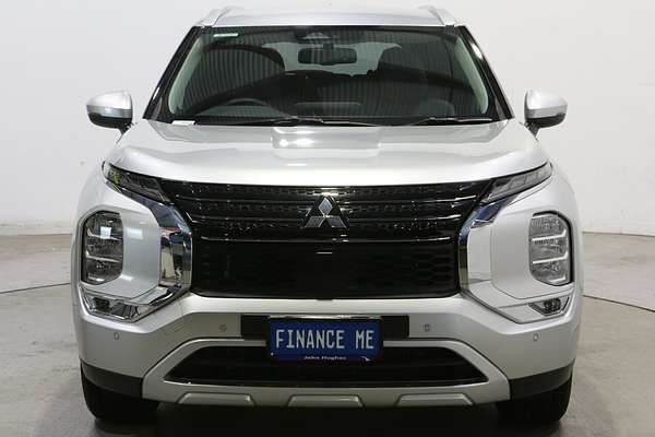 2024 Mitsubishi Outlander LS ZM