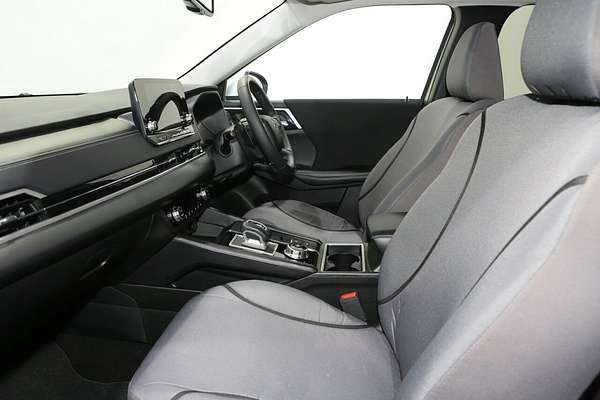 2024 Mitsubishi Outlander LS ZM