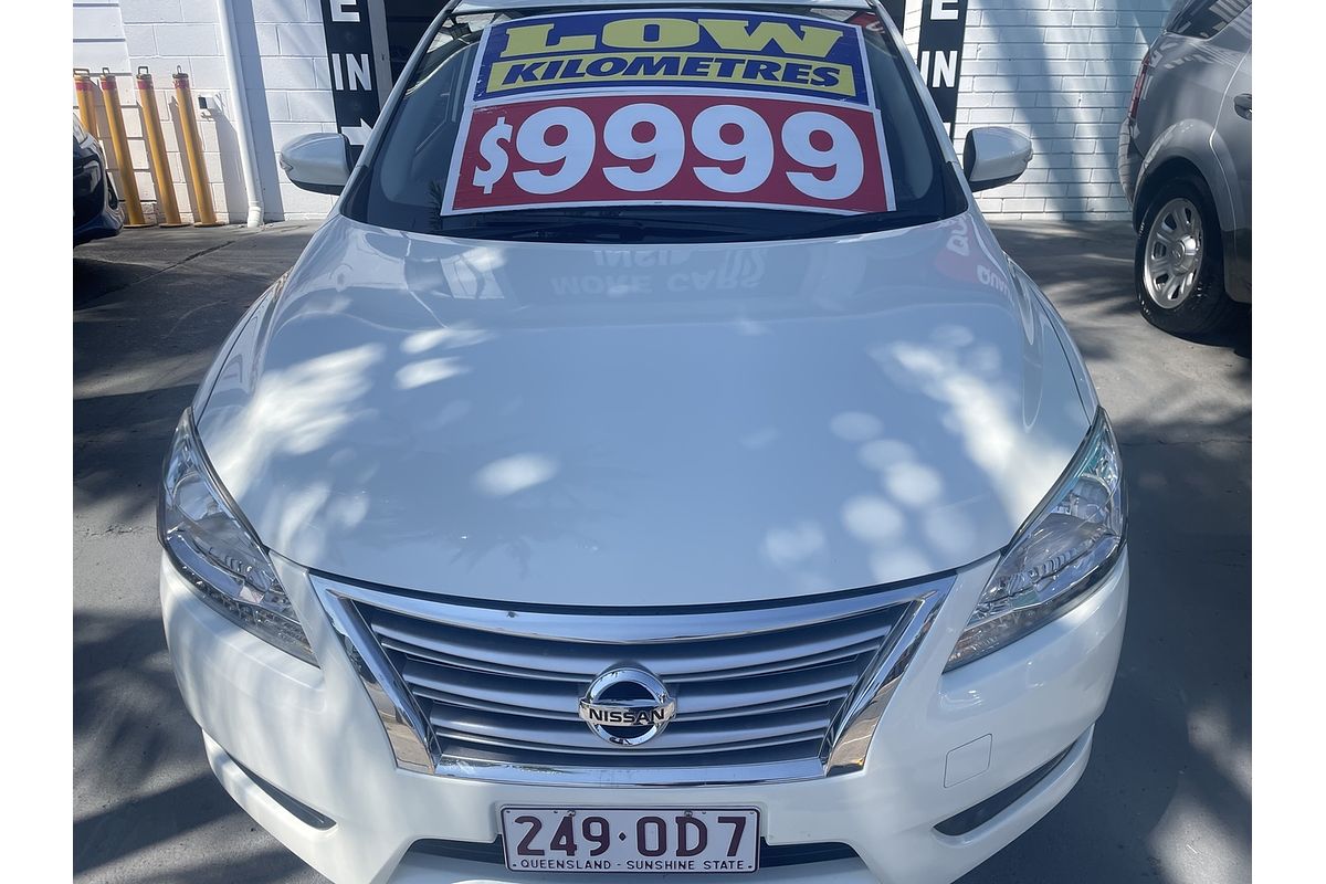 2013 Nissan Pulsar ST B17