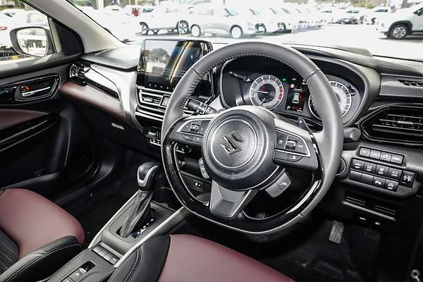 2025 Suzuki Fronx