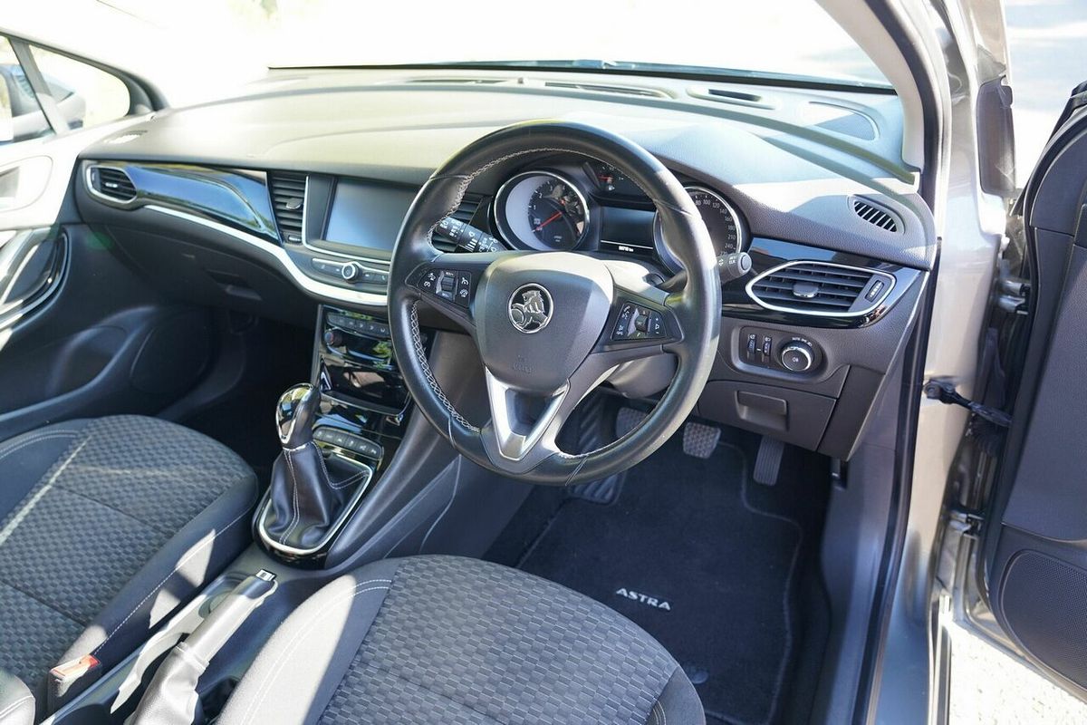 2017 Holden Astra RS BK