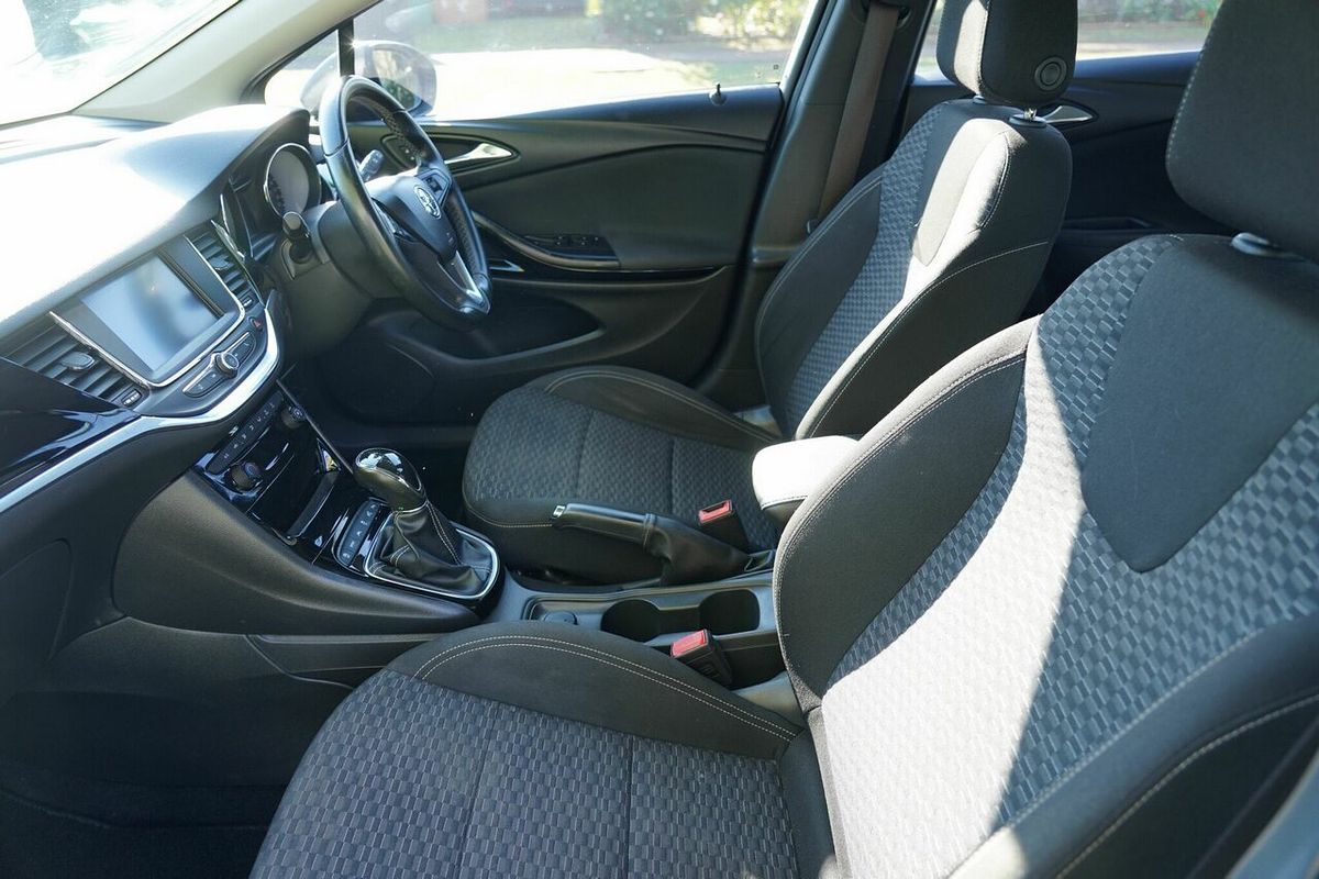 2017 Holden Astra RS BK