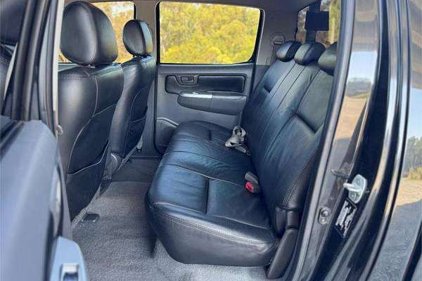 2012 Toyota Hilux SR5 KUN26R 4X4