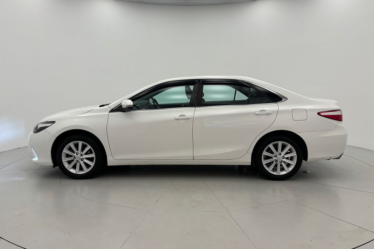 2015 Camry L4 Atara S 2.5L Petrol Automatic Sedan