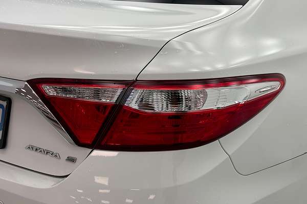2015 Toyota Camry Atara S ASV50R