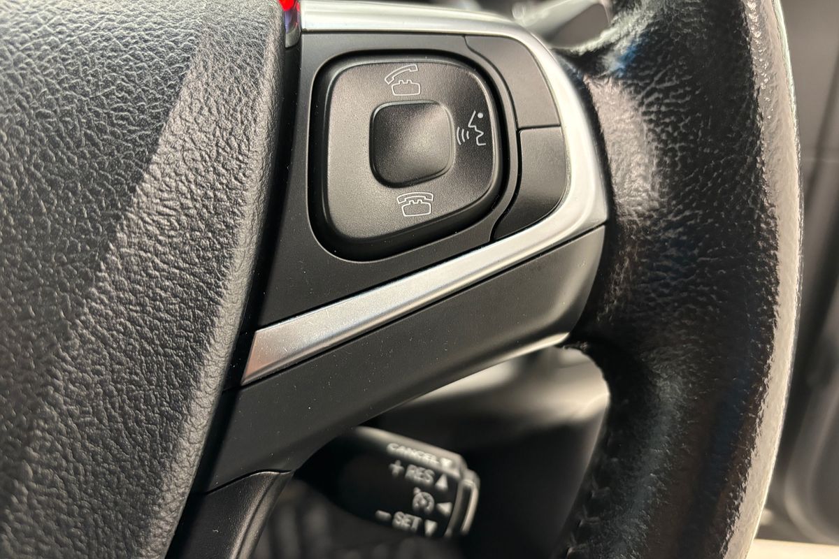 2015 Toyota Camry Atara S ASV50R