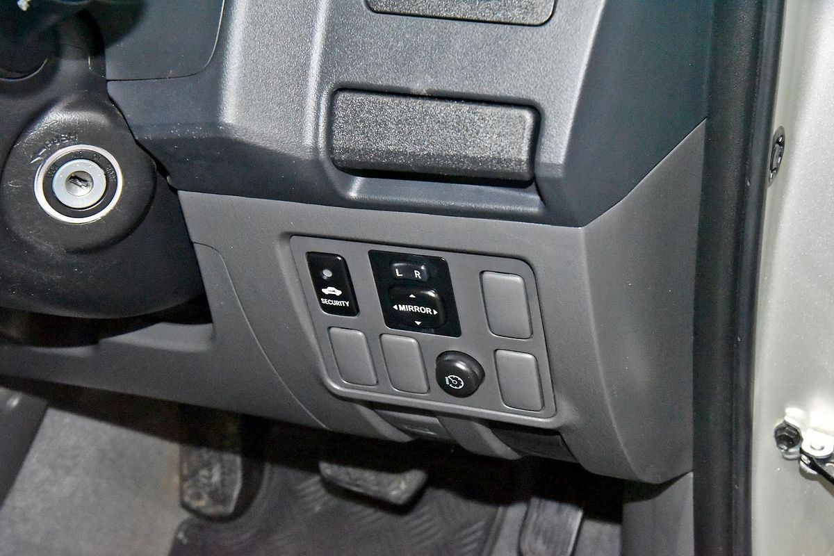 2013 Toyota Hilux SR5 KUN26R 4X4