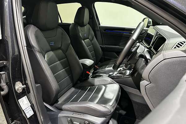 2023 Volkswagen T-Roc R D11