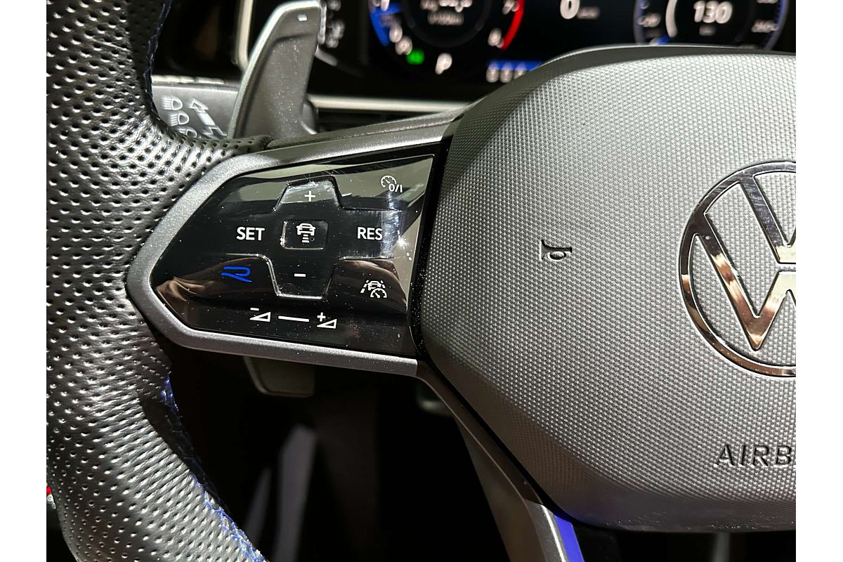 2023 Volkswagen T-Roc R D11
