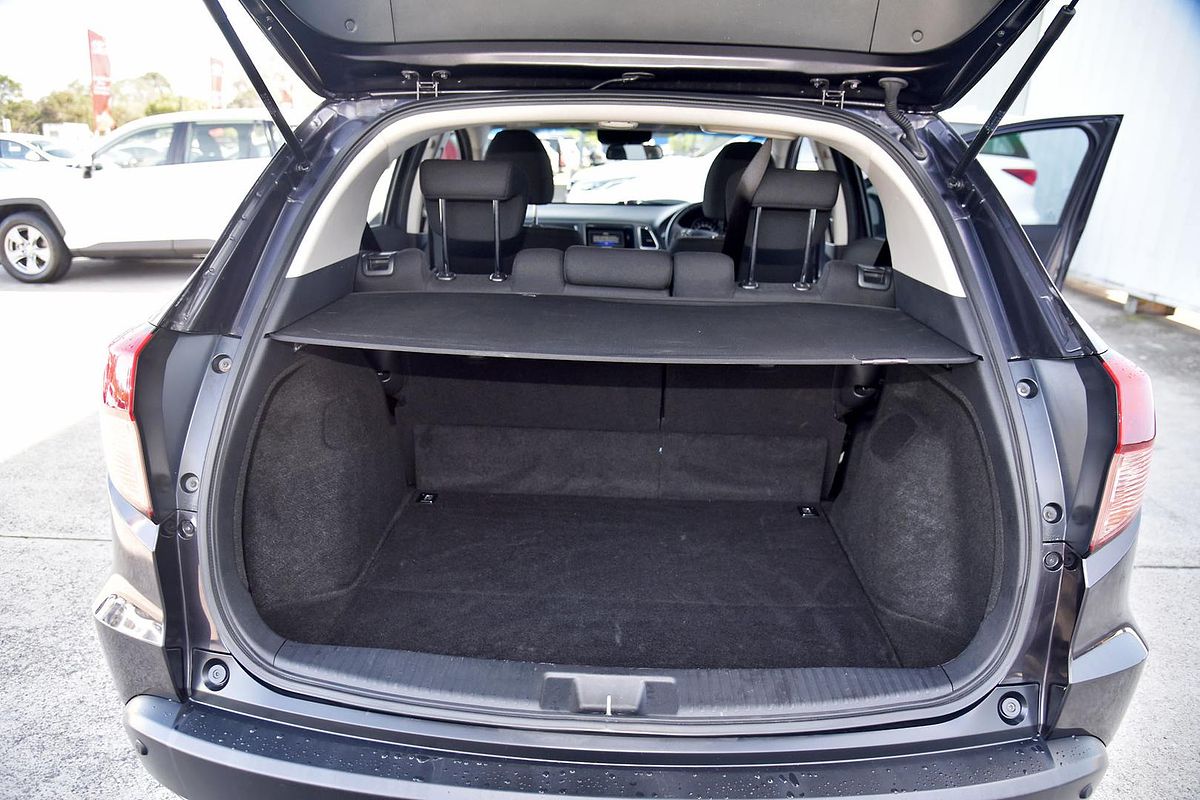 2016 Honda HR-V VTi-S