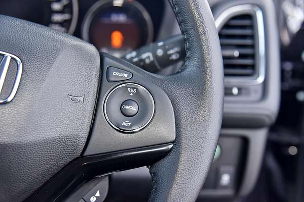 2016 Honda HR-V VTi-S