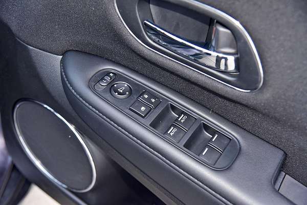 2016 Honda HR-V VTi-S