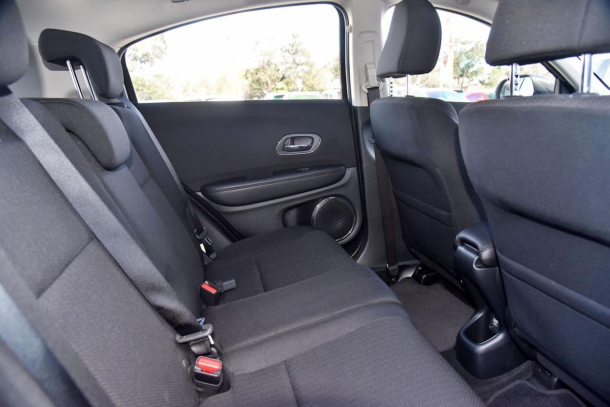 2016 Honda HR-V VTi-S