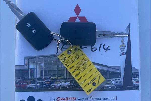 2017 Mitsubishi Triton GLX MQ 4X4