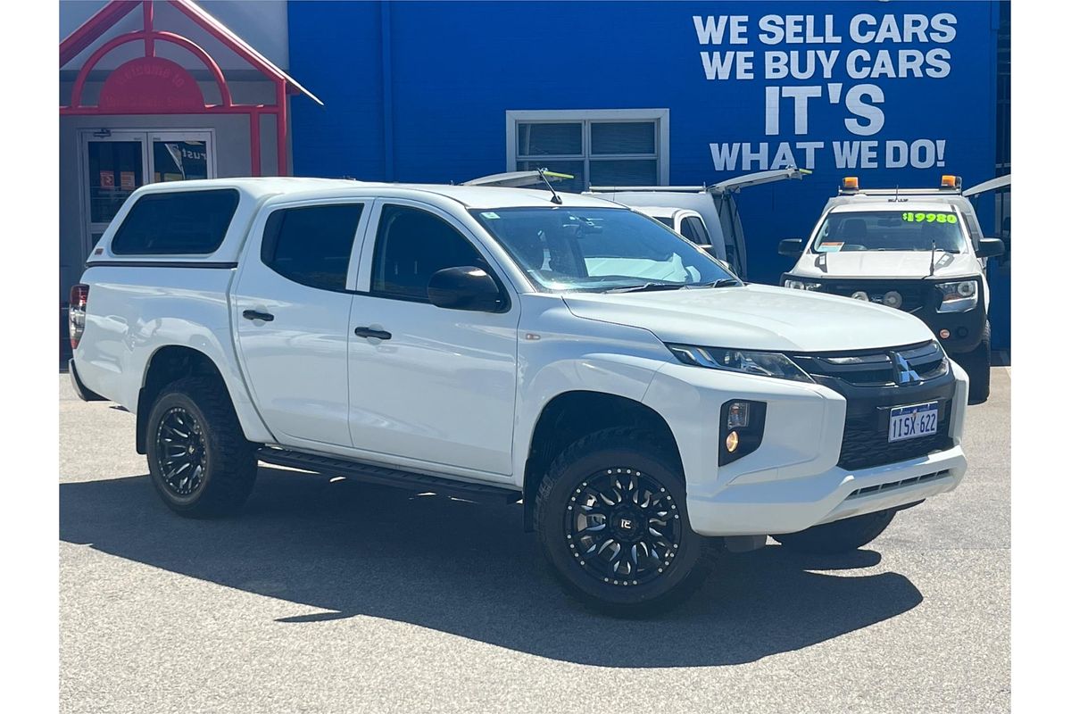 2018 Mitsubishi Triton GLX MR 4X4