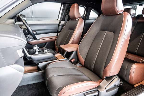 2022 Mazda MX-30 G20e Astina DR Series