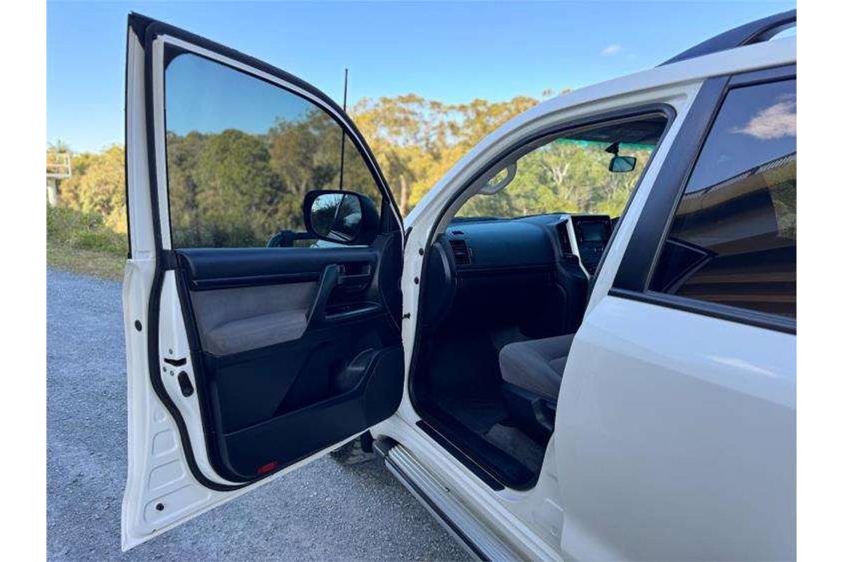 2020 Toyota Landcruiser GXL VDJ200R