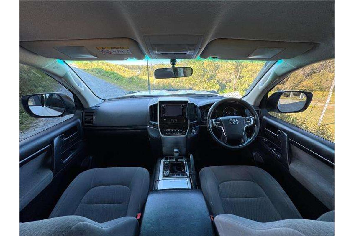 2020 Toyota Landcruiser GXL VDJ200R