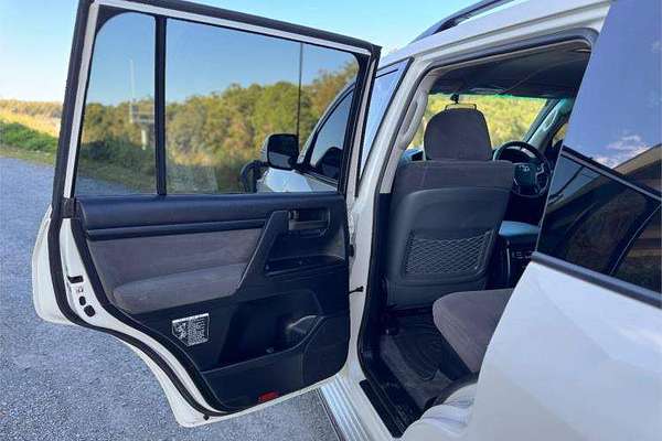 2020 Toyota Landcruiser GXL VDJ200R