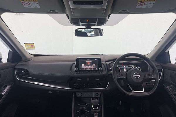 2025 Nissan X-TRAIL ST T33