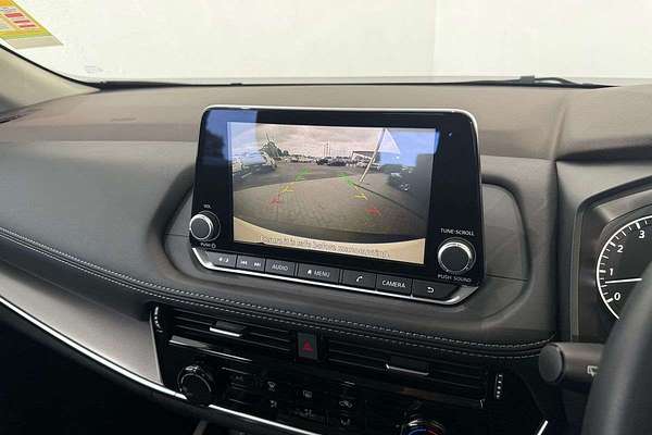 2025 Nissan X-TRAIL ST T33