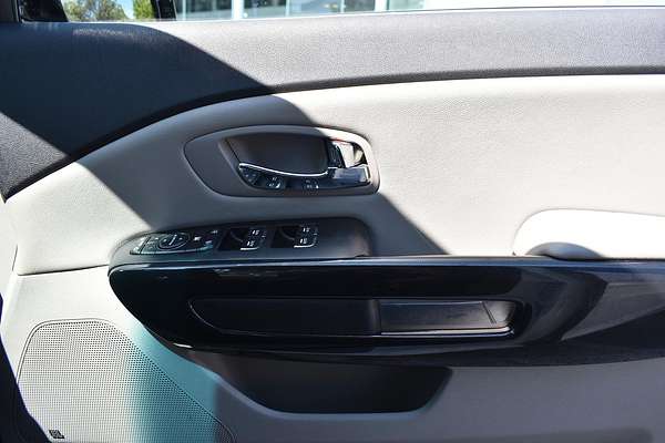 2019 Kia Carnival SLi YP