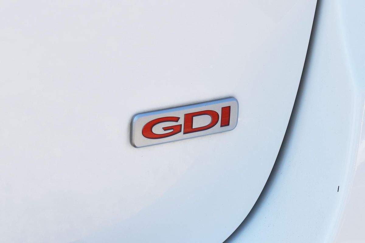 2019 Kia Carnival SLi YP