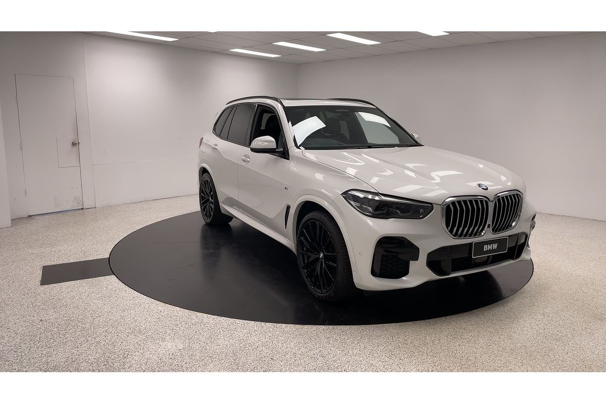 2022 BMW X5 xDrive40i M Sport G05