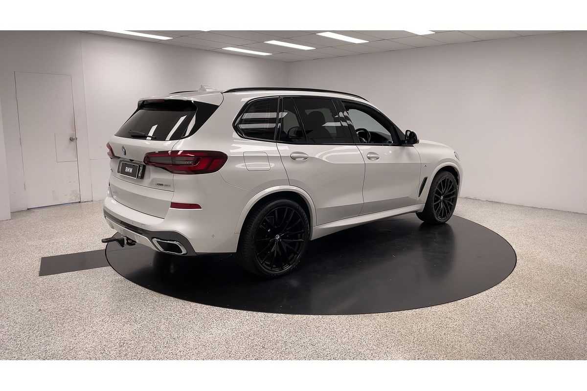 2022 BMW X5 xDrive40i M Sport G05