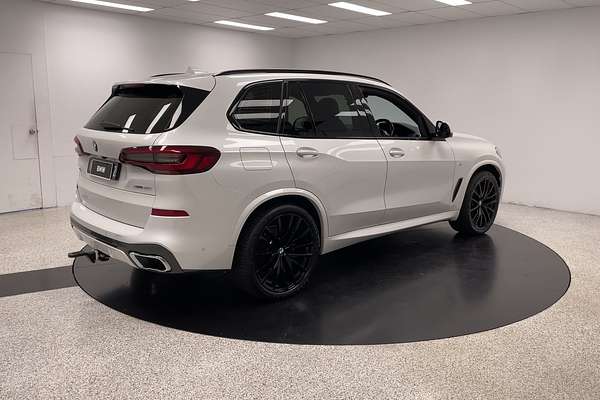 2022 BMW X5 xDrive40i M Sport G05