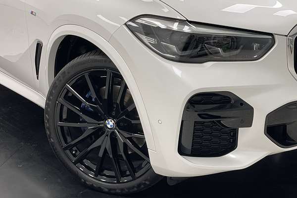 2022 BMW X5 xDrive40i M Sport G05