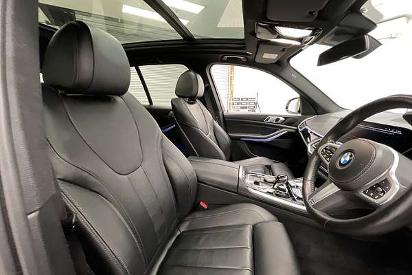 2022 BMW X5 xDrive40i M Sport G05