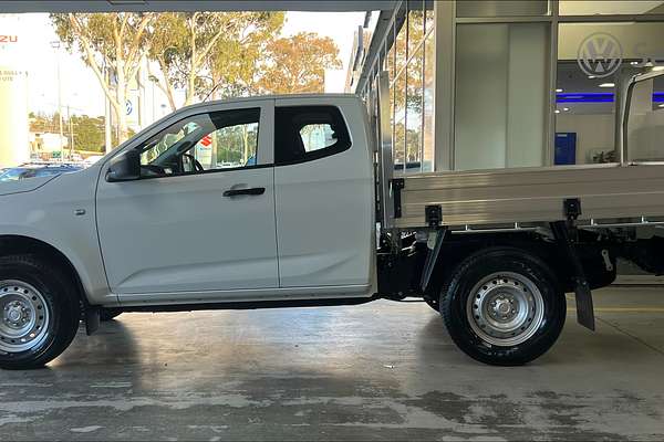 2025 Isuzu D-MAX SX 4X4
