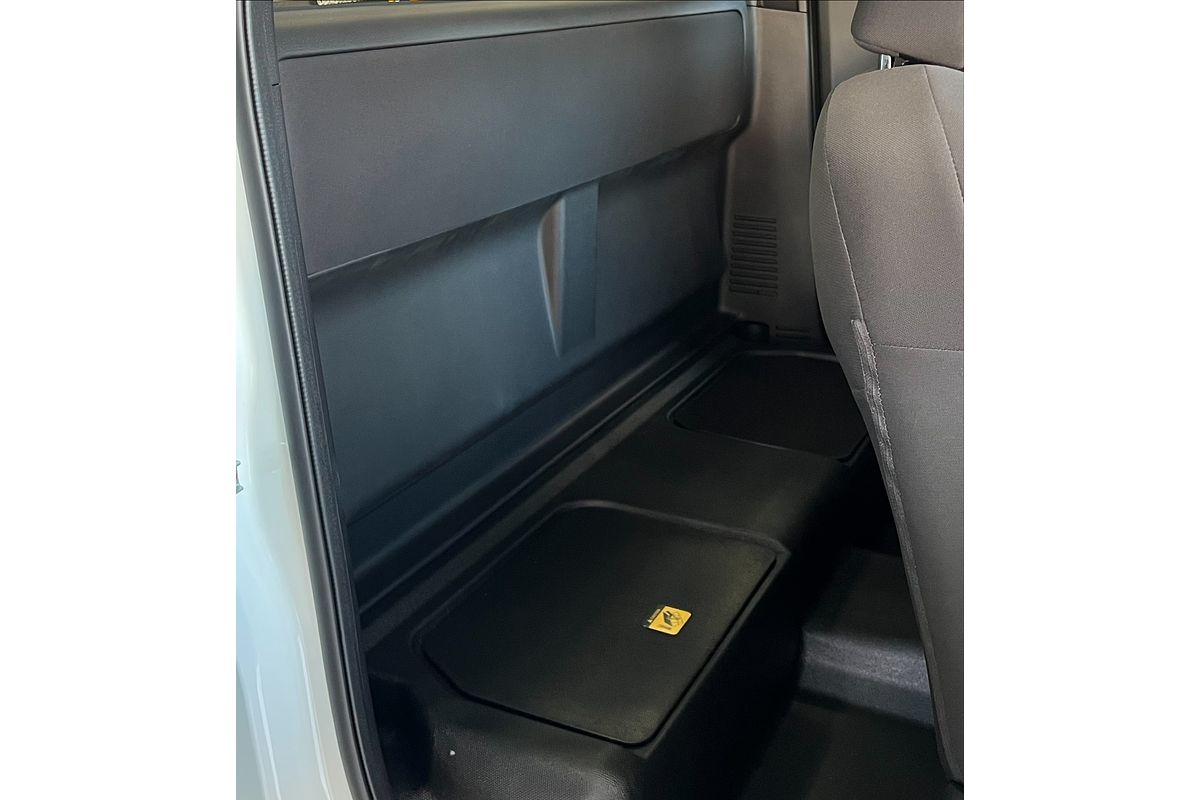 2025 Isuzu D-MAX SX 4X4