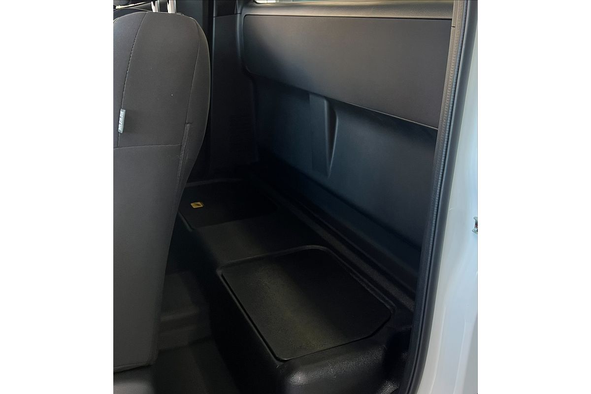 2025 Isuzu D-MAX SX 4X4