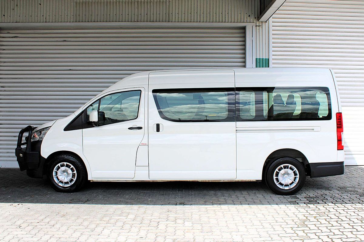 2021 Toyota Hiace Commuter GDH322R ELWB High Roof