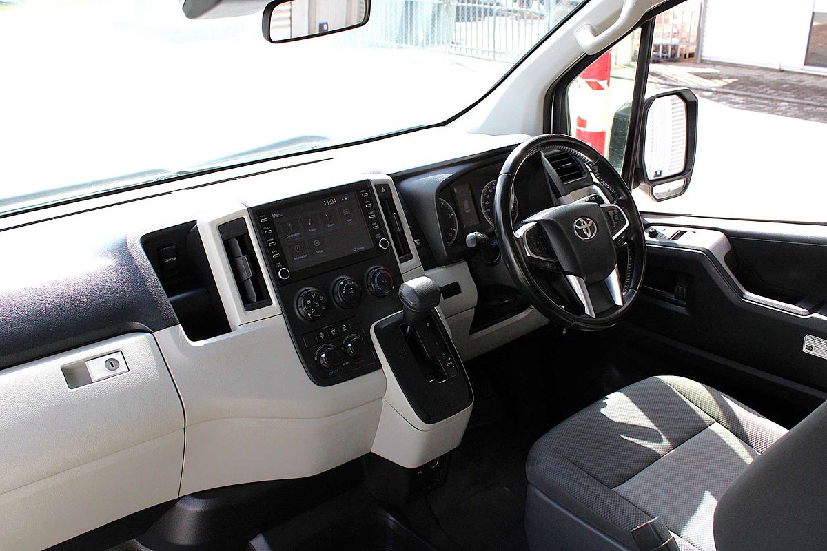 2021 Toyota Hiace Commuter GDH322R ELWB High Roof