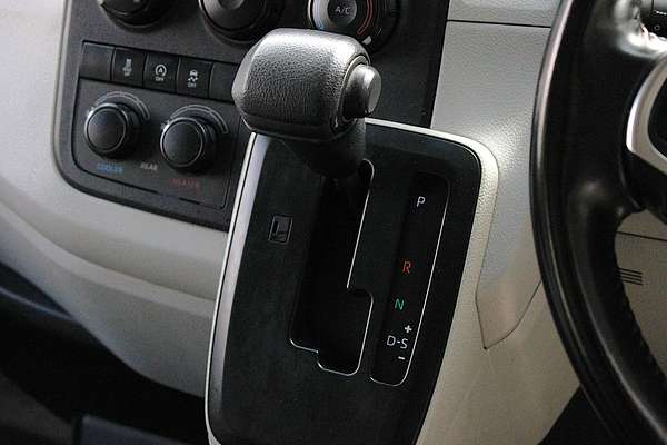 2021 Toyota Hiace Commuter GDH322R ELWB High Roof