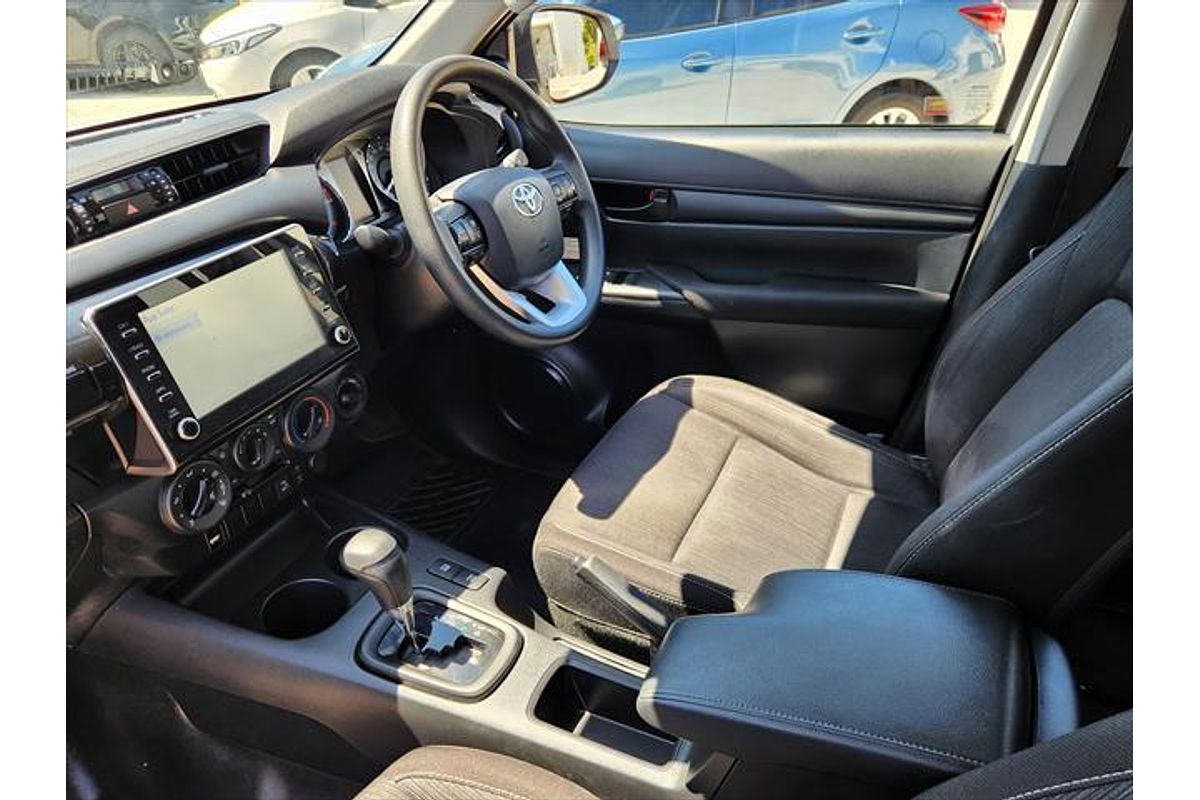 2020 Toyota Hilux SR GUN126R 4X4